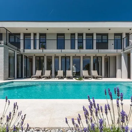 Kathrin Istria Pomer