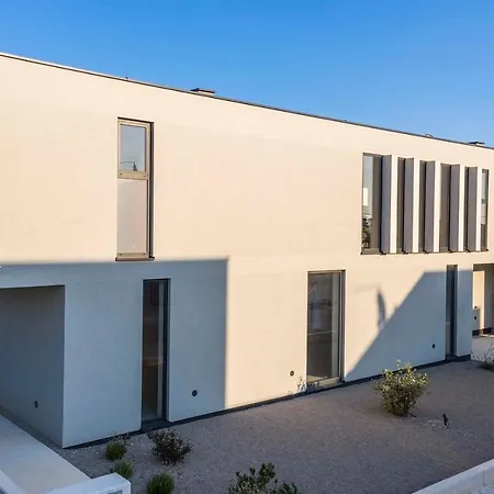 Kathrin Istria Pomer